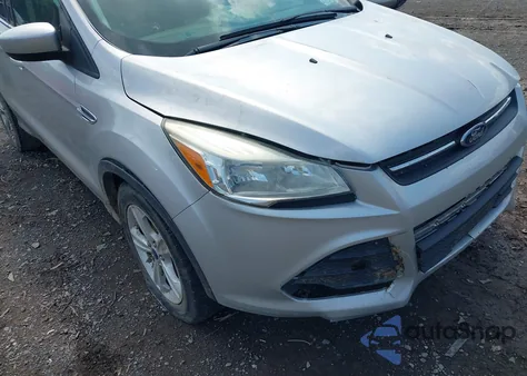 2015 Ford Escape Se z USA, uszkodzony, nr VIN 1FMCU9GX0FUB77167